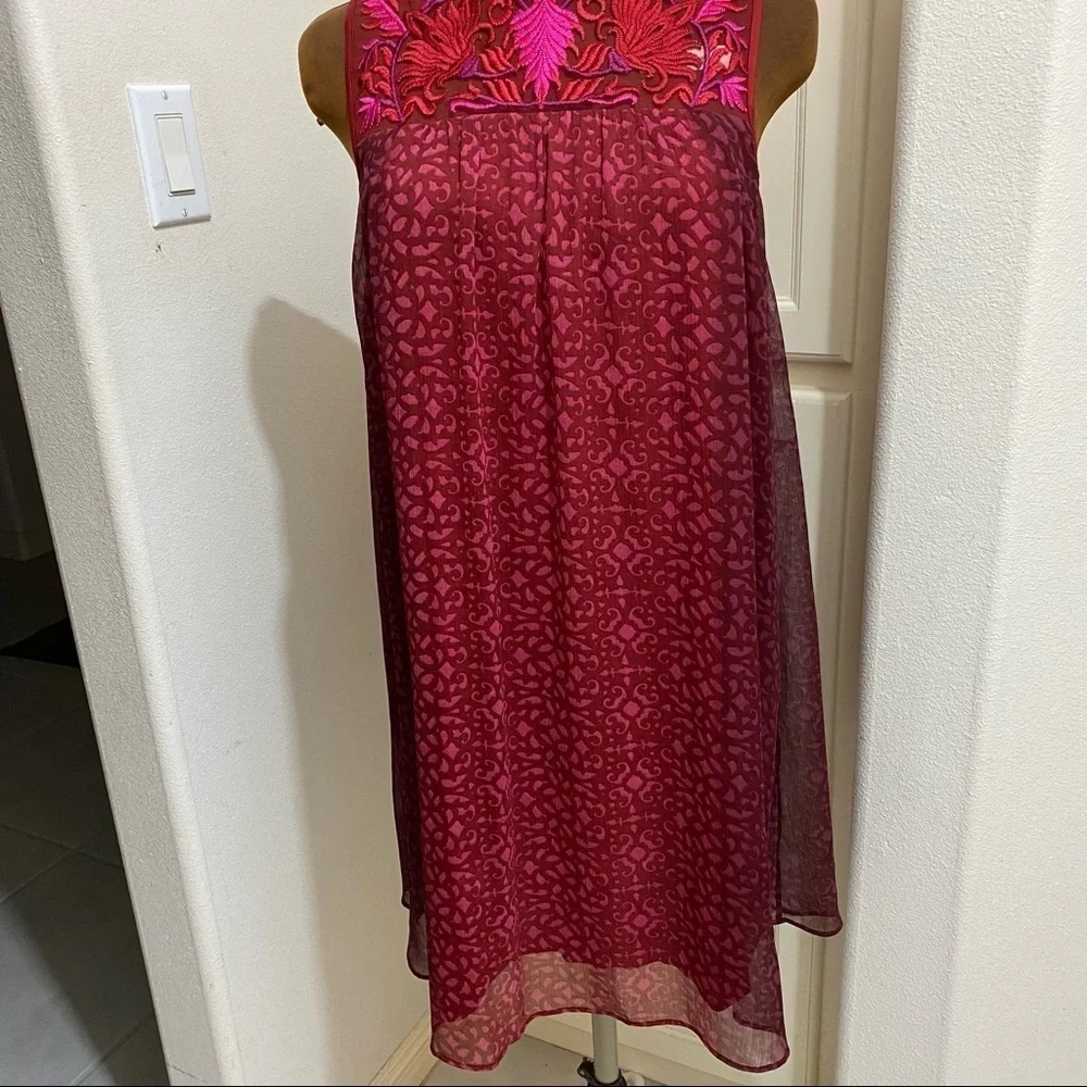 Anthropologie Niki Tlahajan Womens Shift Dress Red Floral Keyhole Embroidered 6